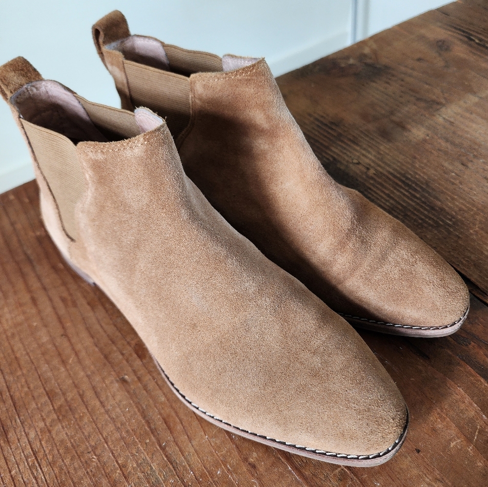 Madewell Size 8 Suede Ankle Boot